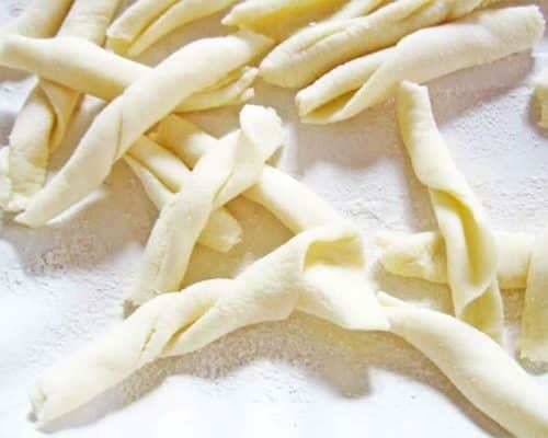 strozzapreti-class-italian-food-lab-padua